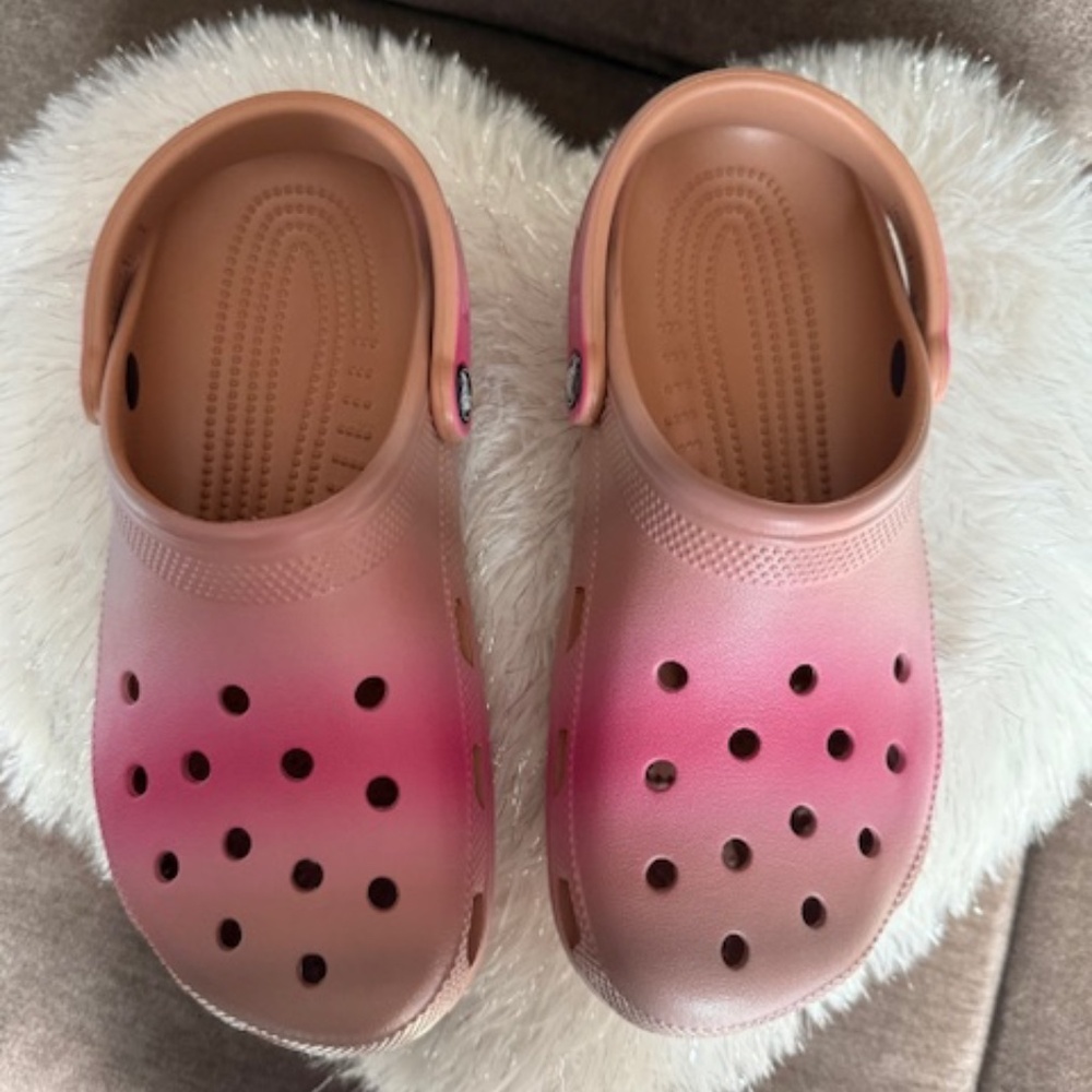Classic Crocs - Pink Ombre
